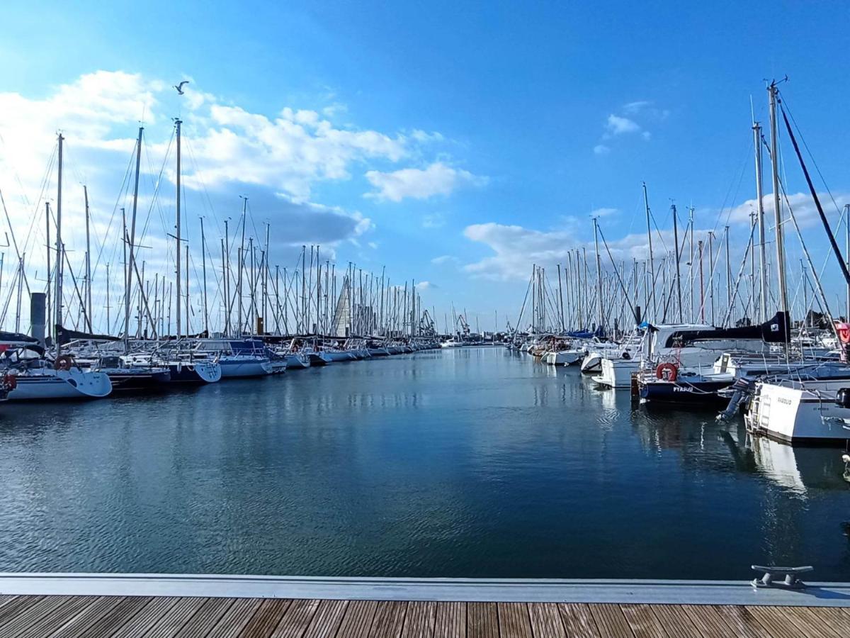 Le Kenav - Studio A 300 M Du Port Locmiquélic Esterno foto